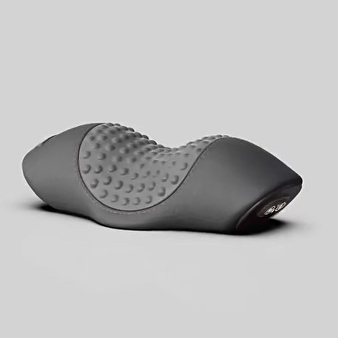 LEVATA neck device, three-quarter view